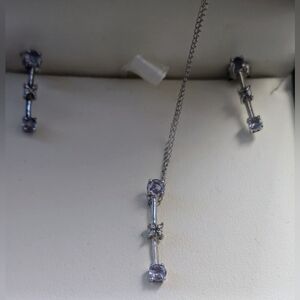 Necklace and Earring Set 10k White Gold